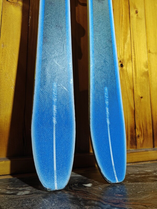 LYŽE SALOMON BBR 8.9 VSHAPE 186CM